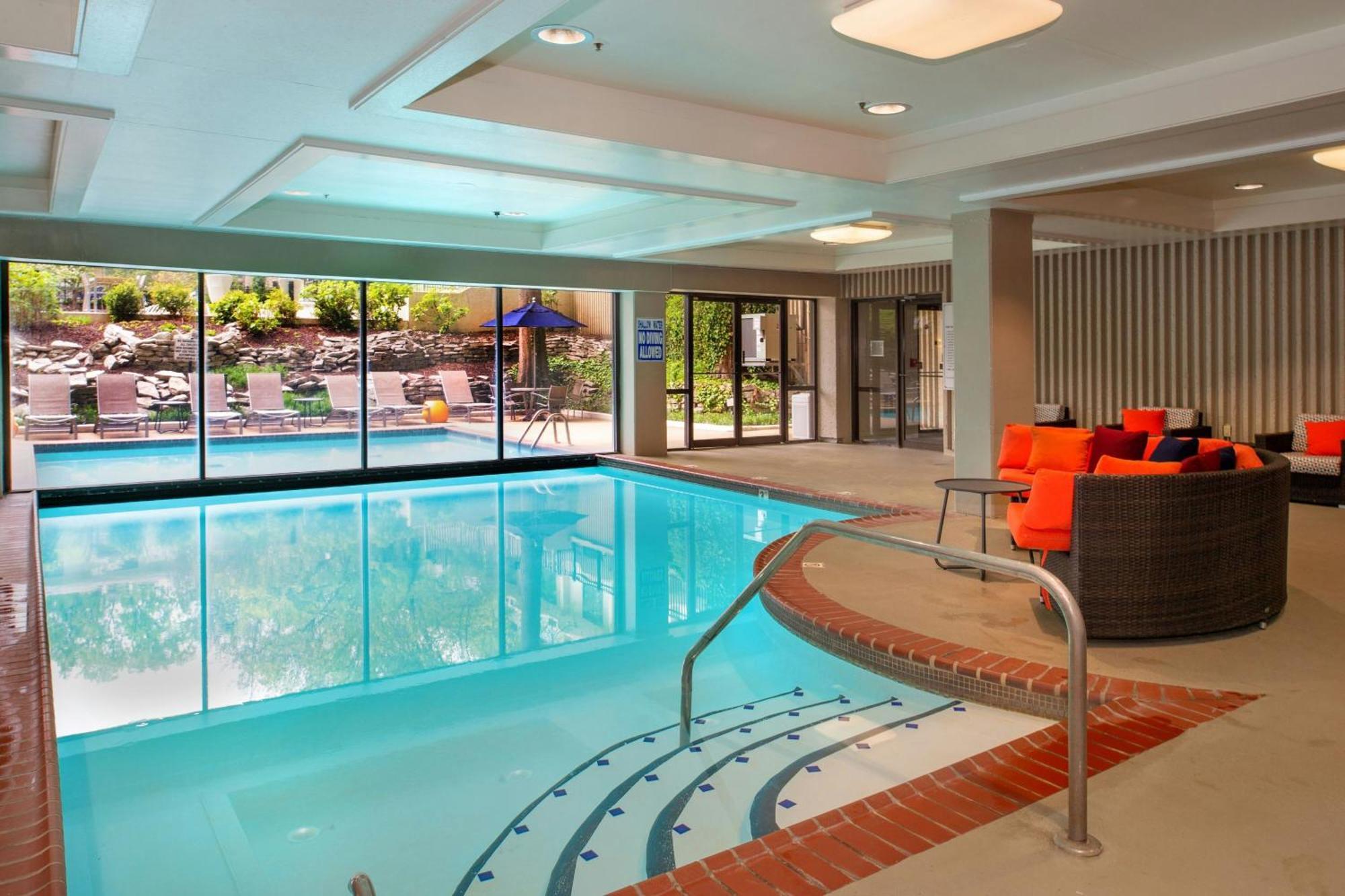 แมริออท เซนต์หลุยส์ แอร์พอร์ต Hotel Edmundson ภายนอก รูปภาพ
