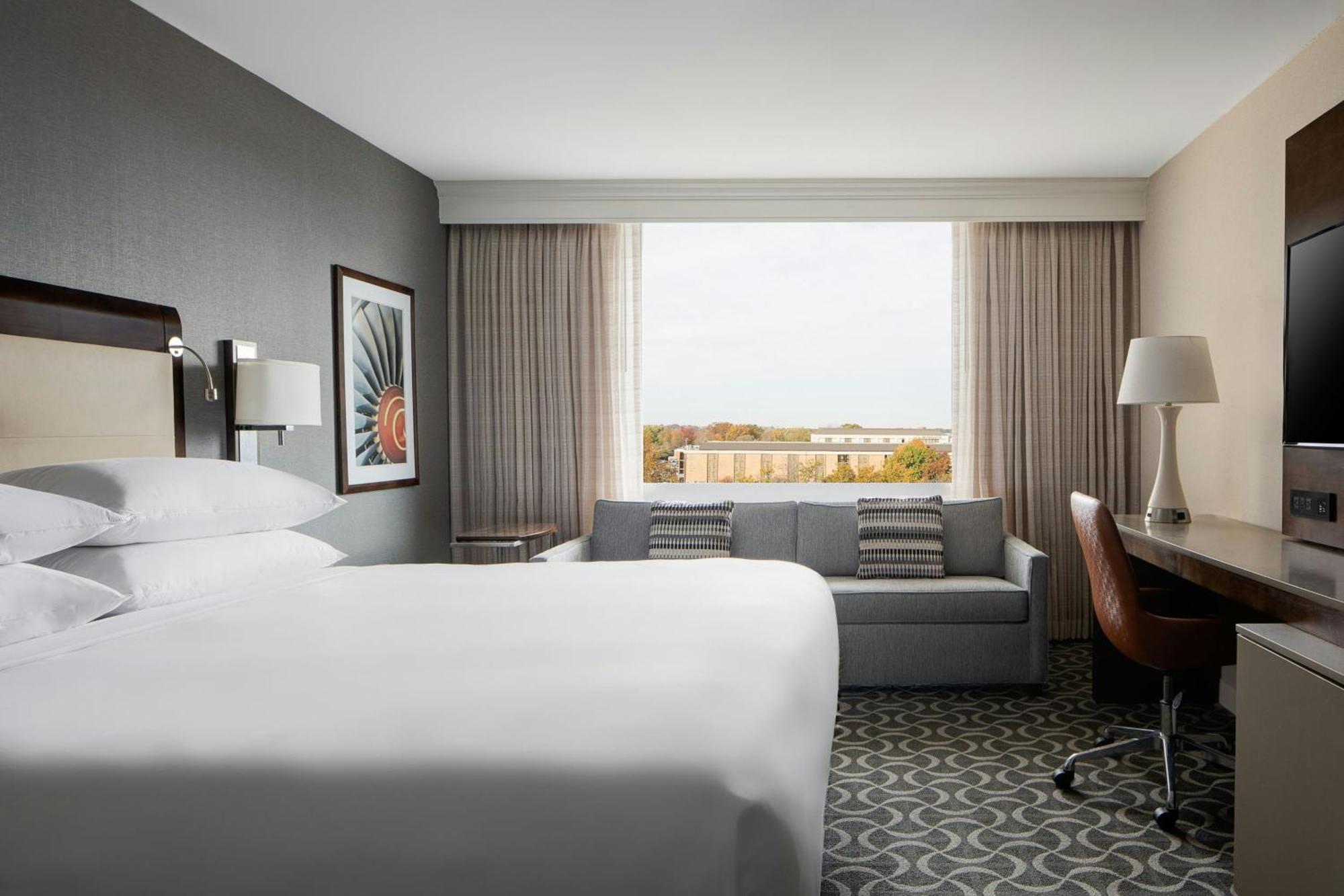 แมริออท เซนต์หลุยส์ แอร์พอร์ต Hotel Edmundson ภายนอก รูปภาพ
